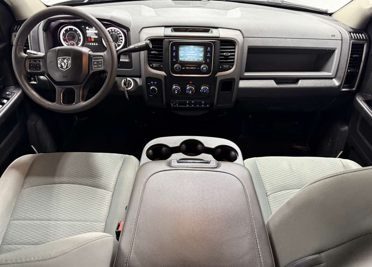 2018 Ram 2500 Tradesman photo 11