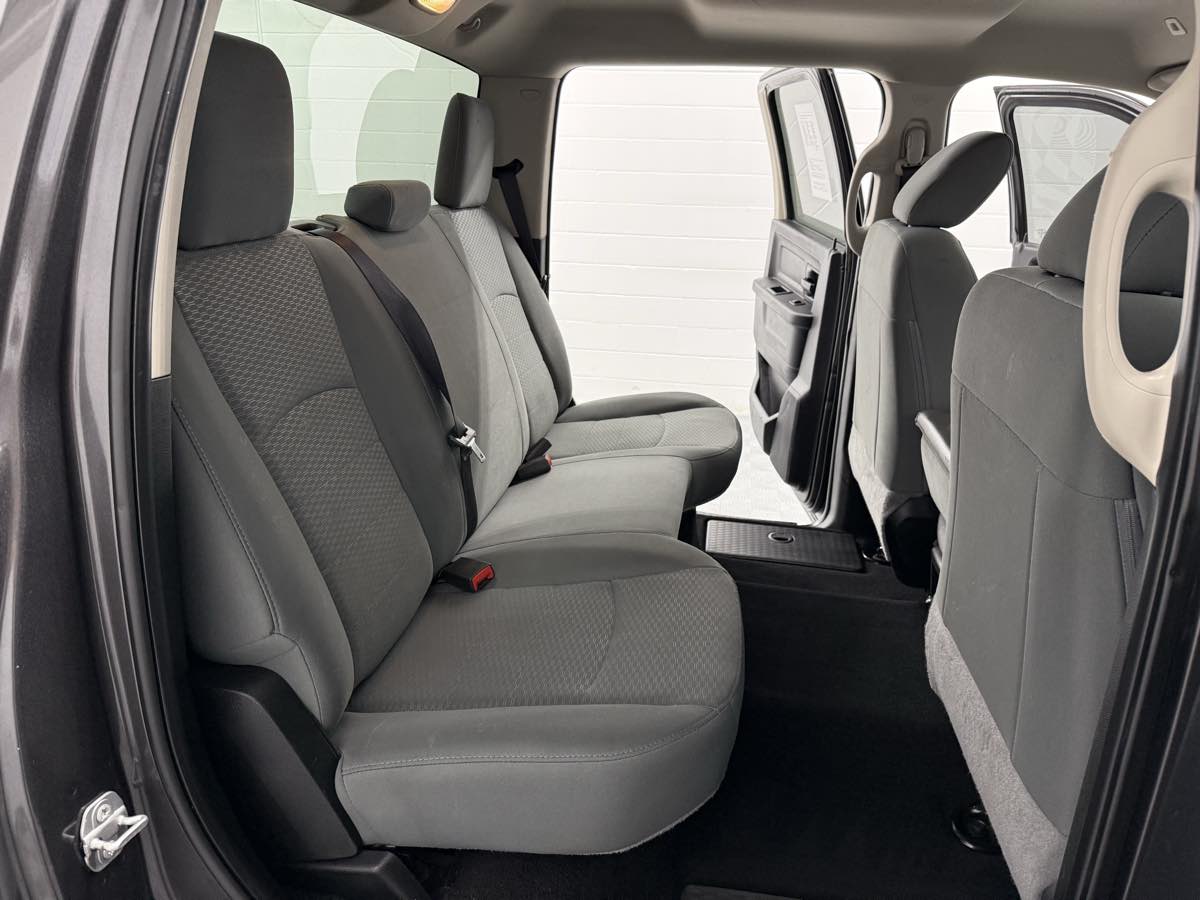 2018 Ram 2500 Tradesman photo 12