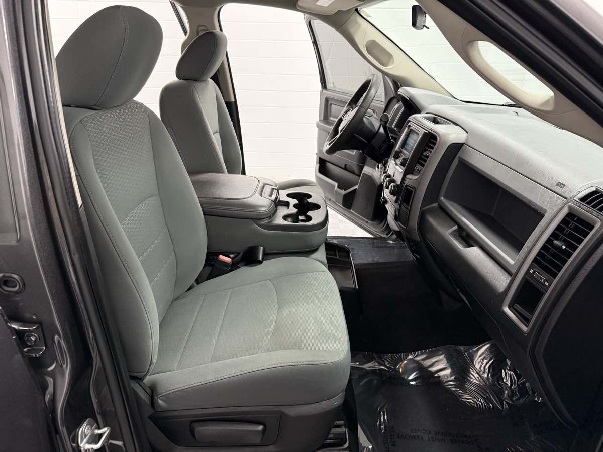 2018 Ram 2500 Tradesman photo 13