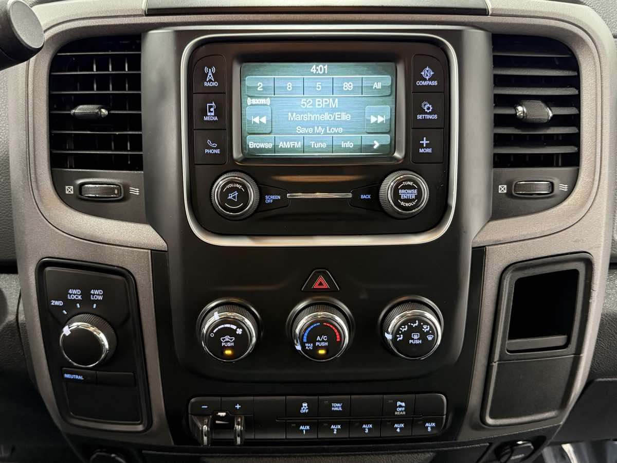 2018 Ram 2500 Tradesman photo 18