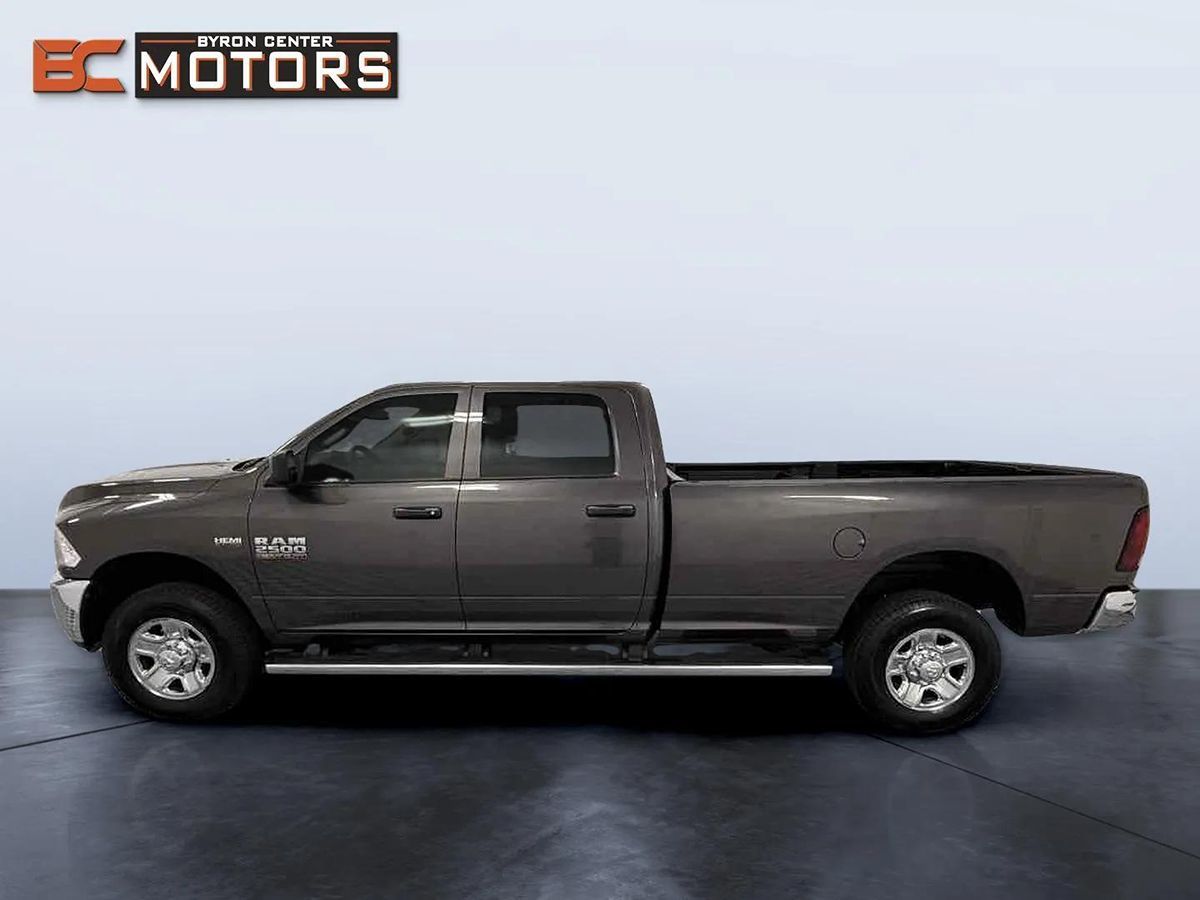 2018 Ram 2500 Tradesman photo 3