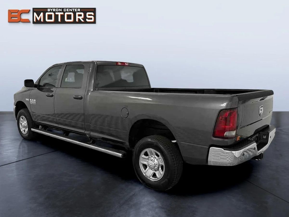 2018 Ram 2500 Tradesman photo 4