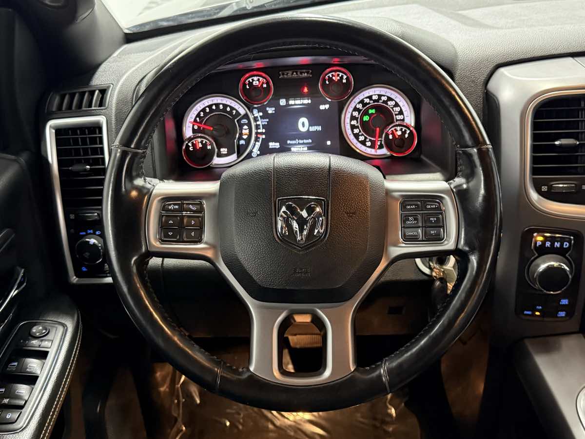 2021 Ram 1500 Classic Warlock photo 16