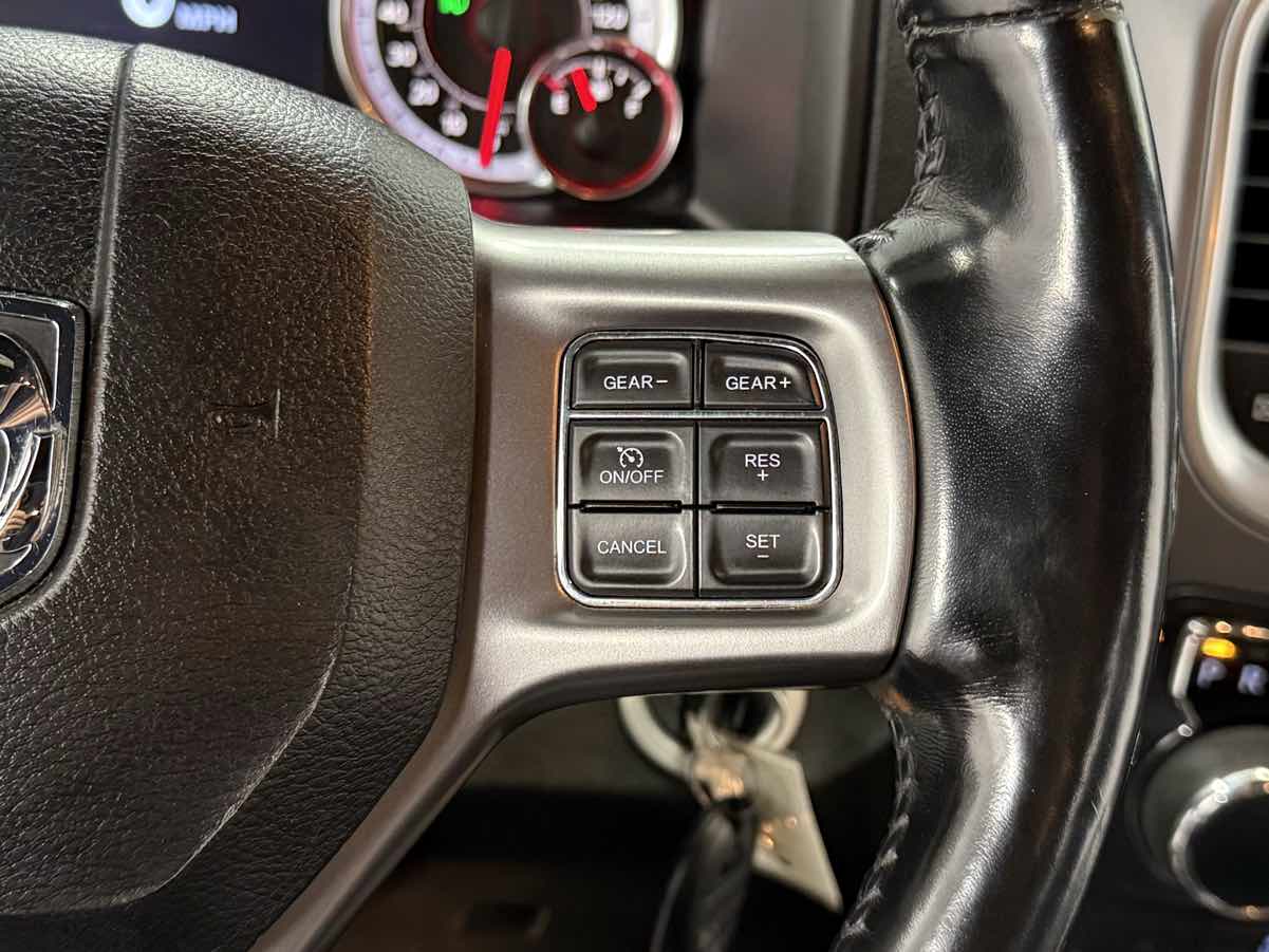 2021 Ram 1500 Classic Warlock photo 18