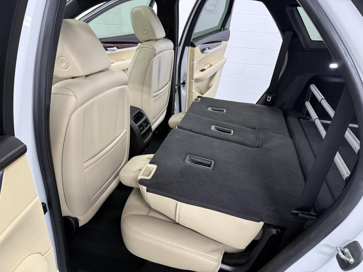 2017 Cadillac XT5 Premium Luxury photo 13