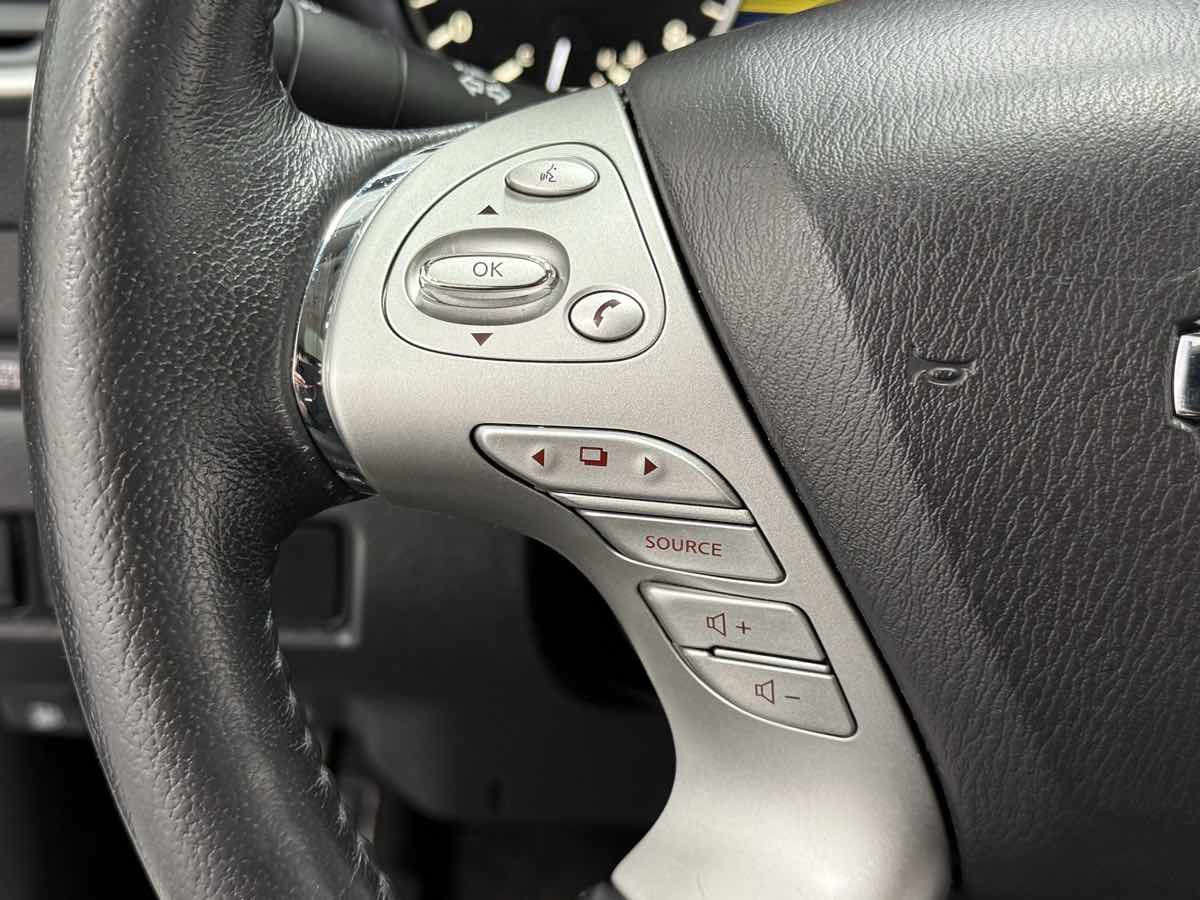 2018 Nissan Murano SL photo 15
