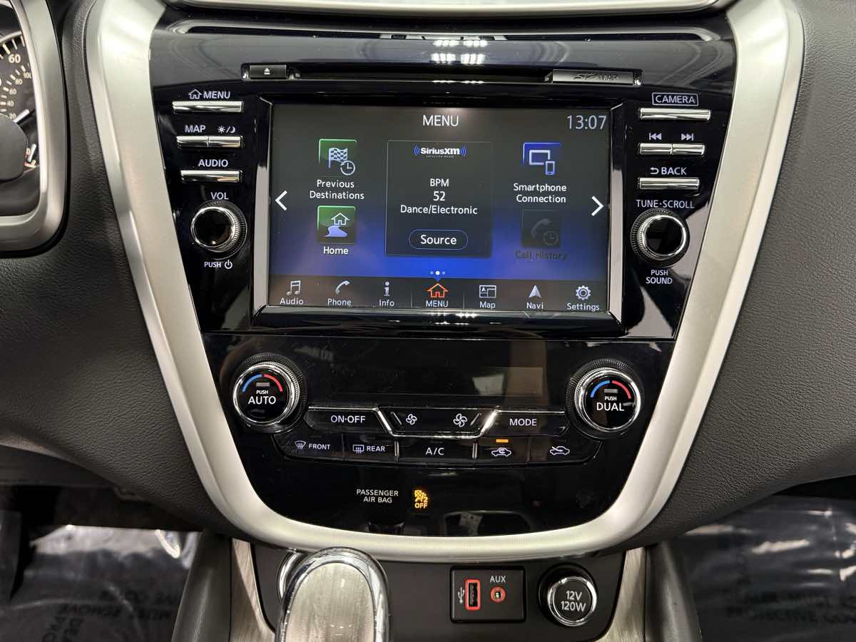 2018 Nissan Murano SL photo 19
