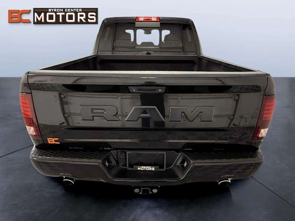 2017 Ram 1500 Sport photo 5