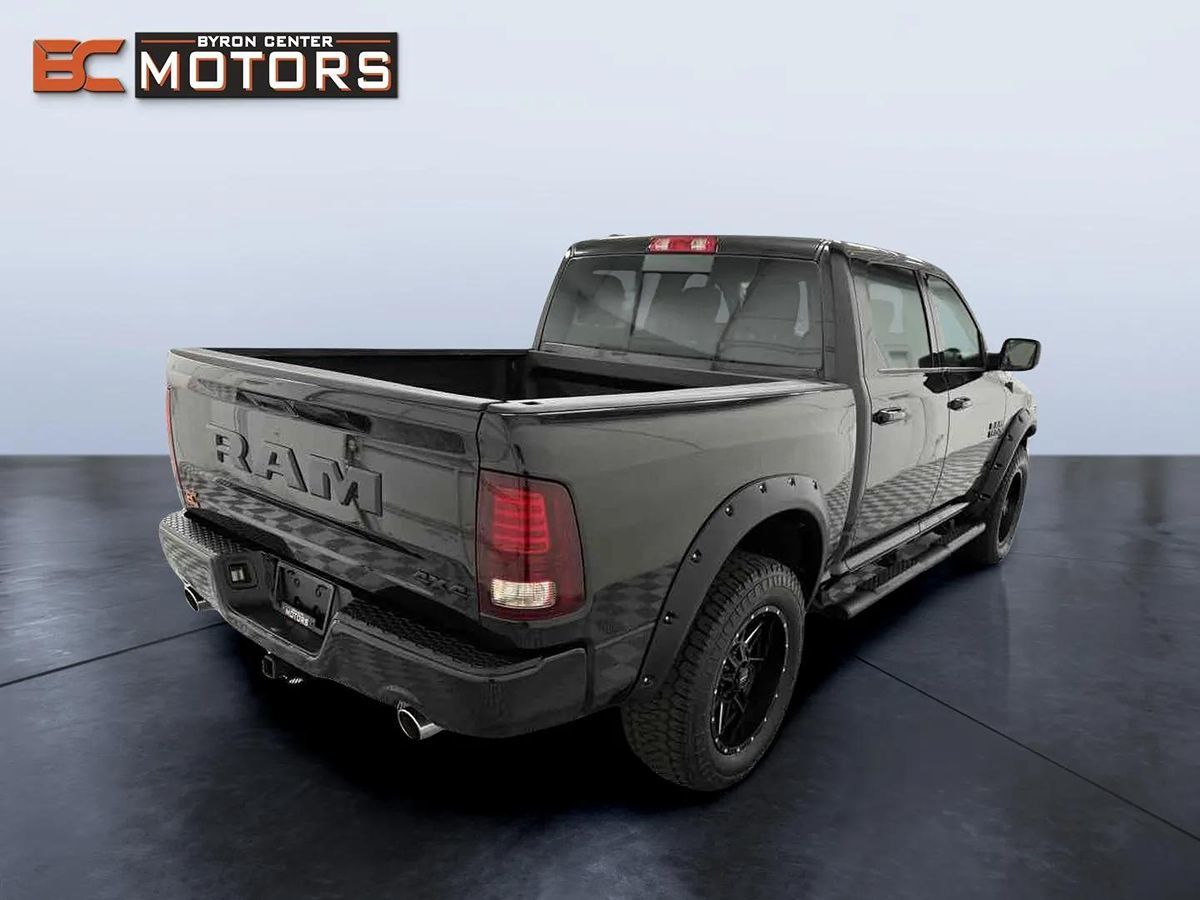 2017 Ram 1500 Sport photo 6