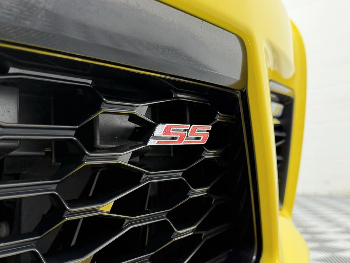 2016 Chevrolet Camaro 2SS photo 9