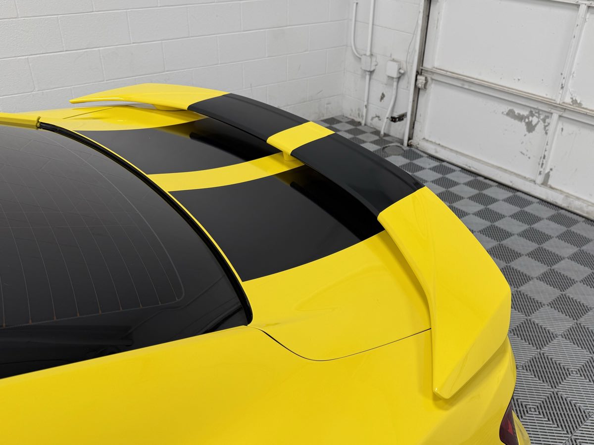 2016 Chevrolet Camaro 2SS photo 11