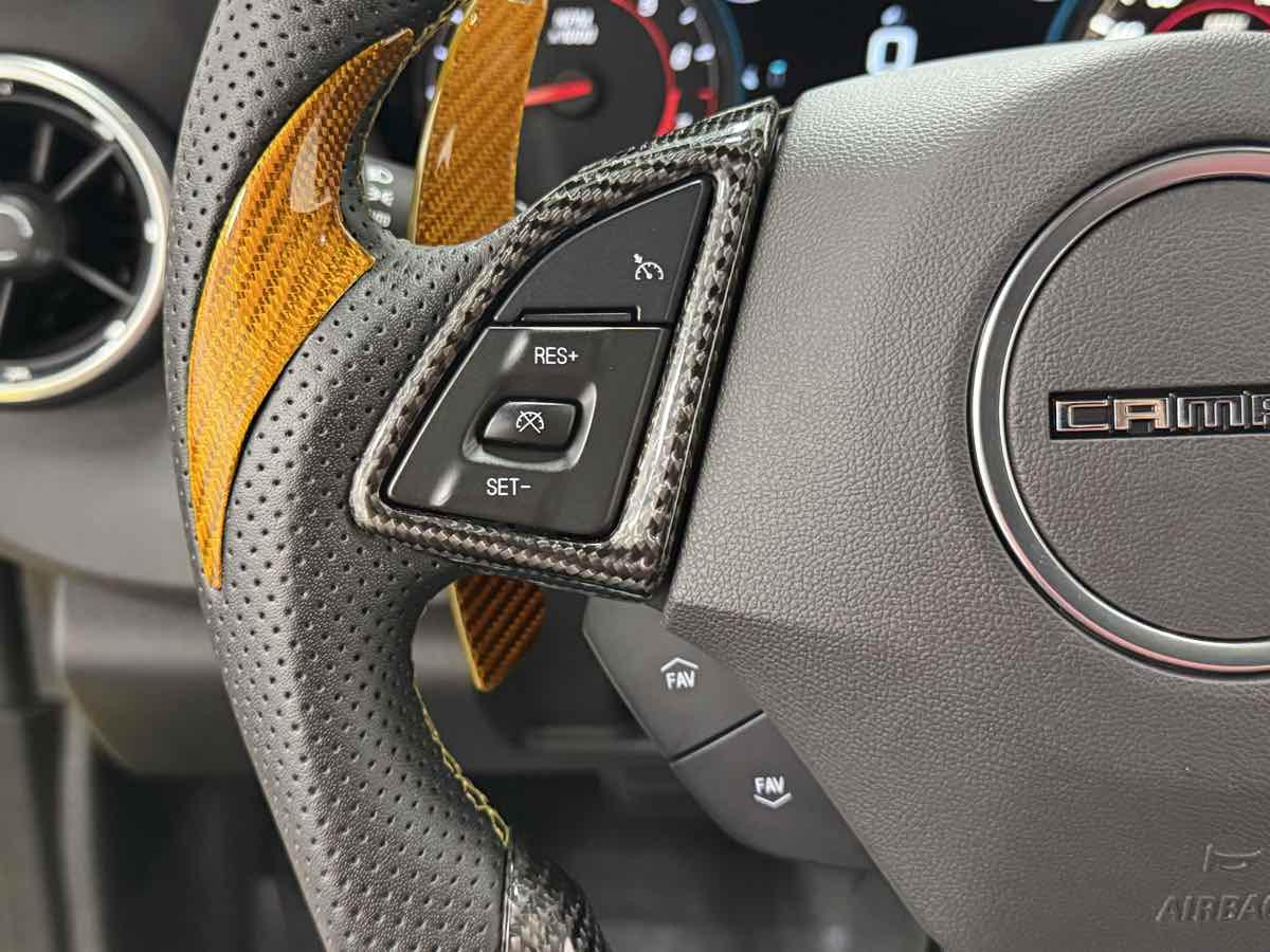 2016 Chevrolet Camaro 2SS photo 22