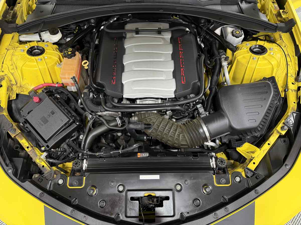 2016 Chevrolet Camaro 2SS photo 35