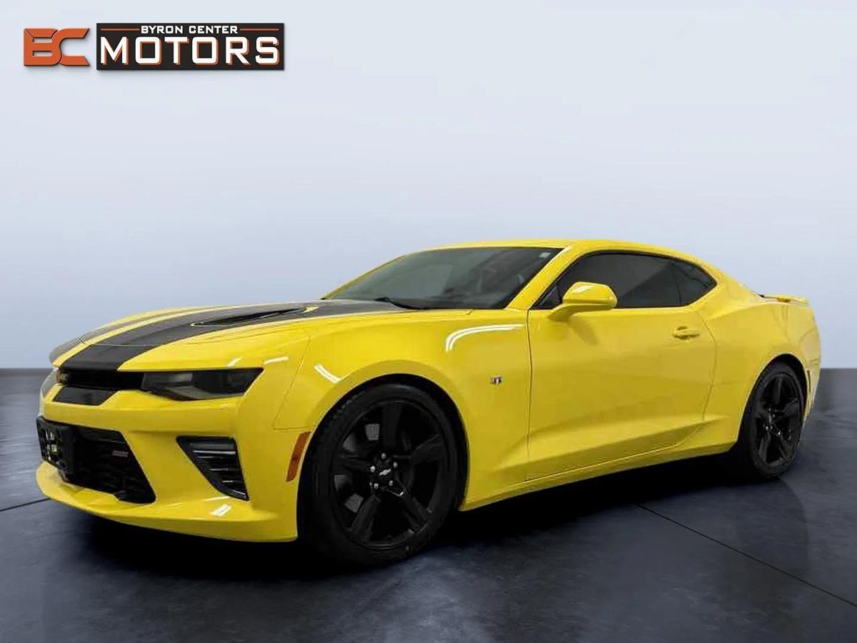 2016 Chevrolet Camaro 2SS photo 2