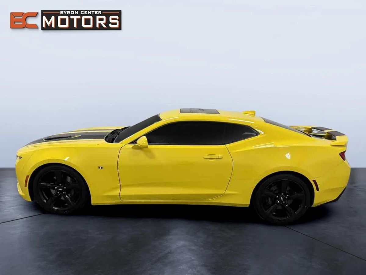 2016 Chevrolet Camaro 2SS photo 3