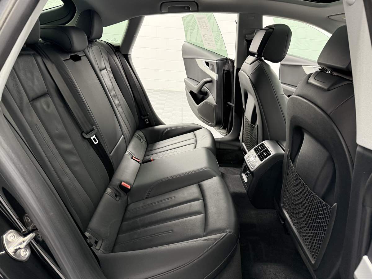 2018 Audi A5 Premium Plus Quattro photo 9
