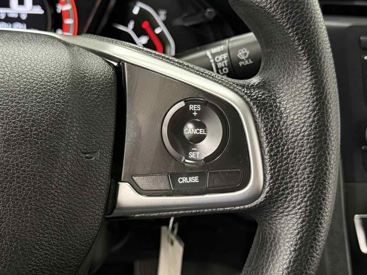 2018 Honda Civic LX photo 17