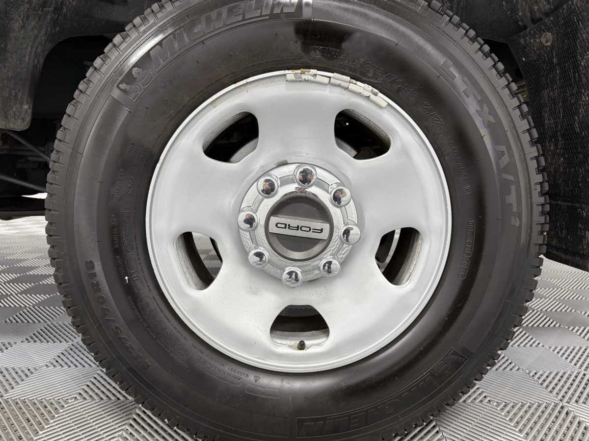 2020 Ford F-350 XL photo 24