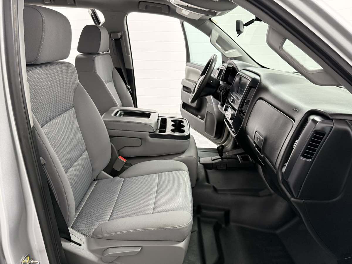 2019 Gmc Sierra HD Base photo 15