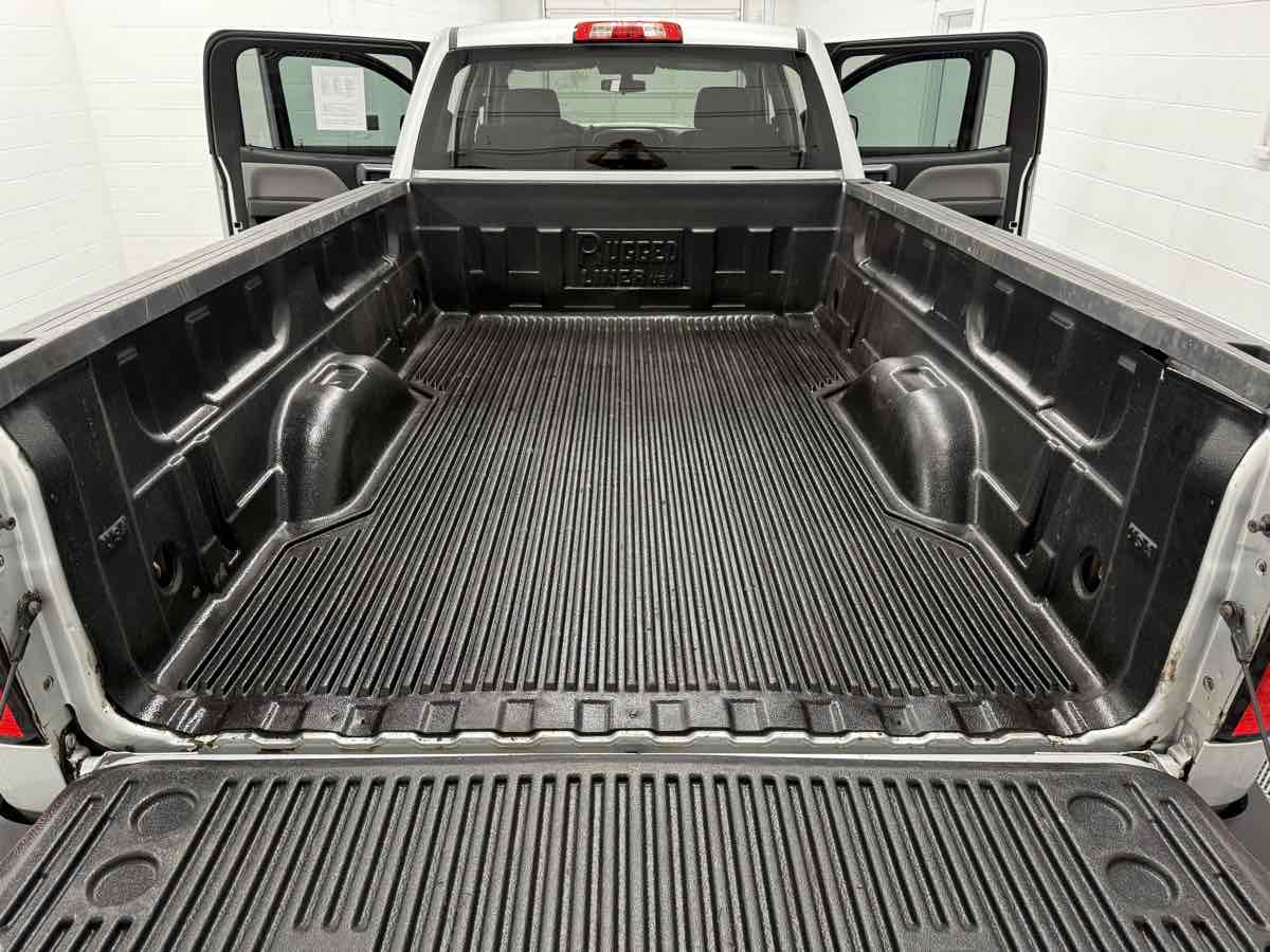 2019 Gmc Sierra HD Base photo 23