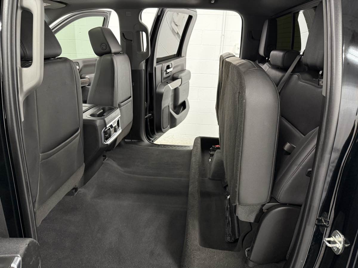 2021 Chevrolet Silverado 3500HD LTZ photo 13