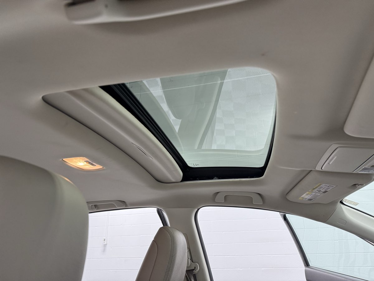2014 Honda CR-V EX-L photo 22