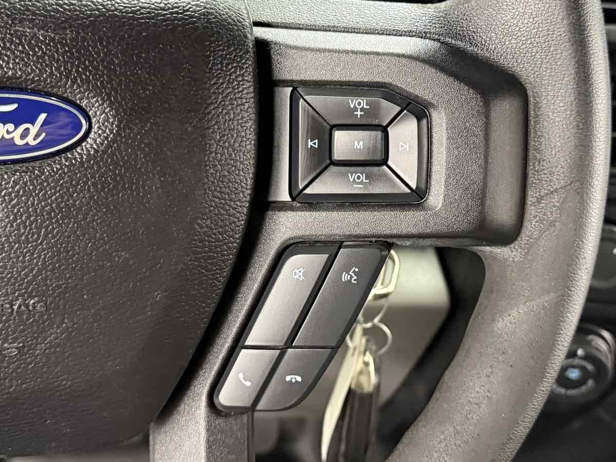2017 Ford F-150 XL photo 13