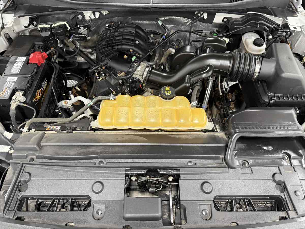 2017 Ford F-150 XL photo 19