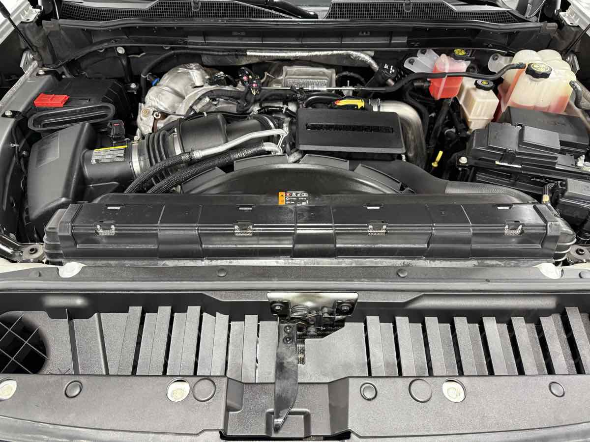 2022 Chevrolet Silverado 2500HD Custom photo 20