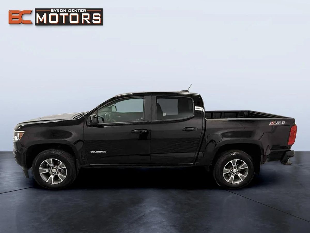 2016 Chevrolet Colorado Z71 photo 3