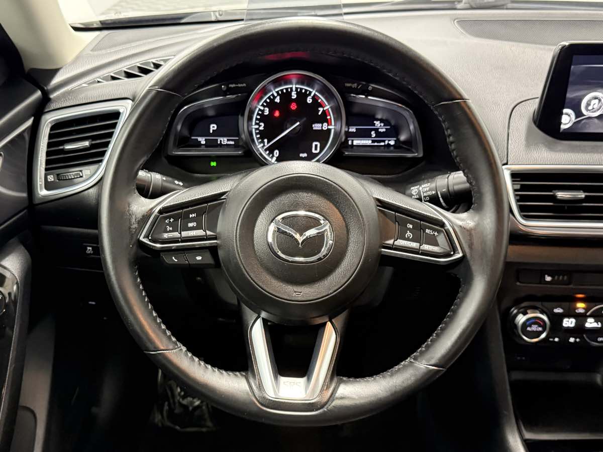 2018 Mazda Mazda3 Grand Touring photo 16