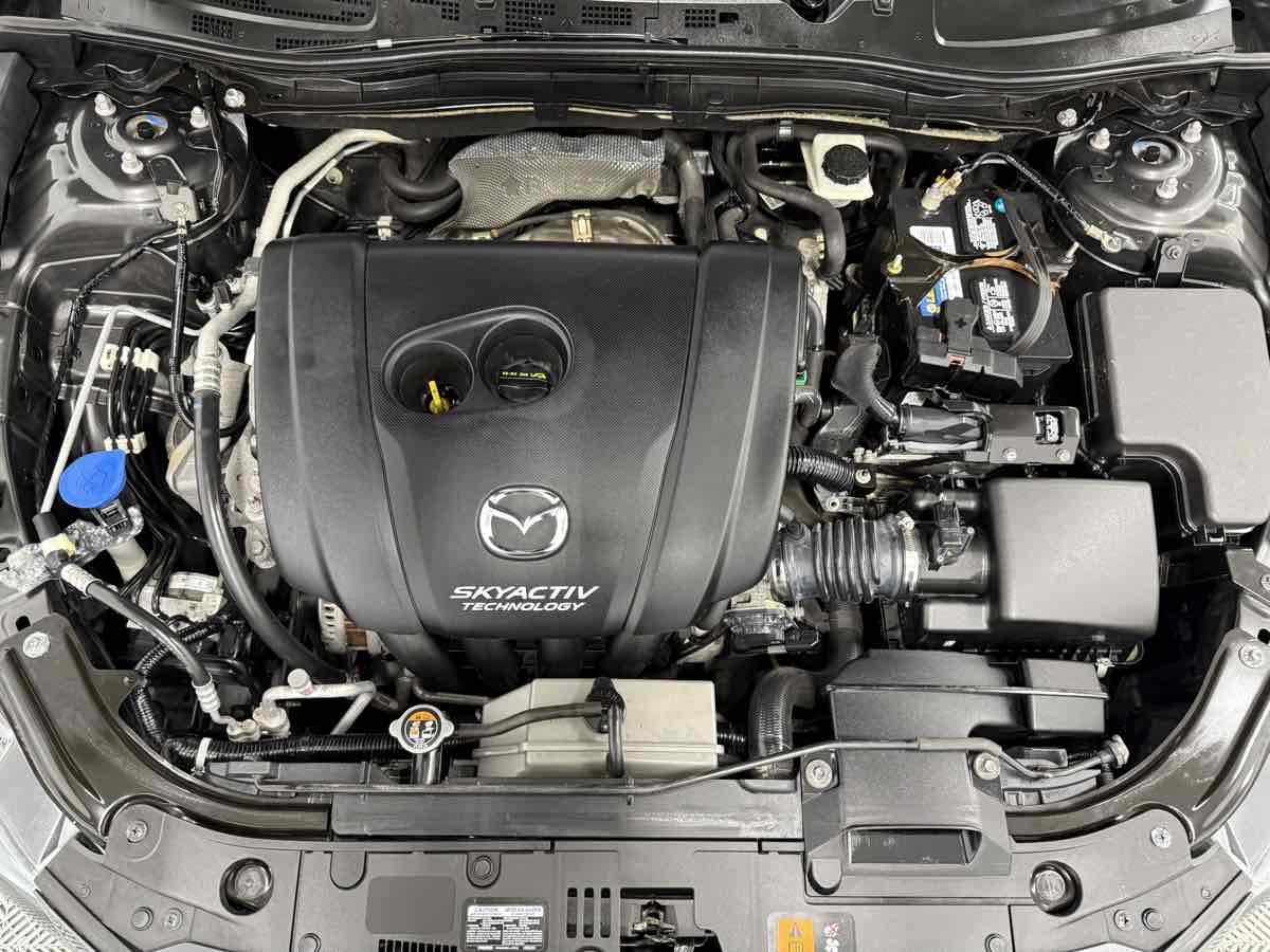 2018 Mazda Mazda3 Grand Touring photo 25