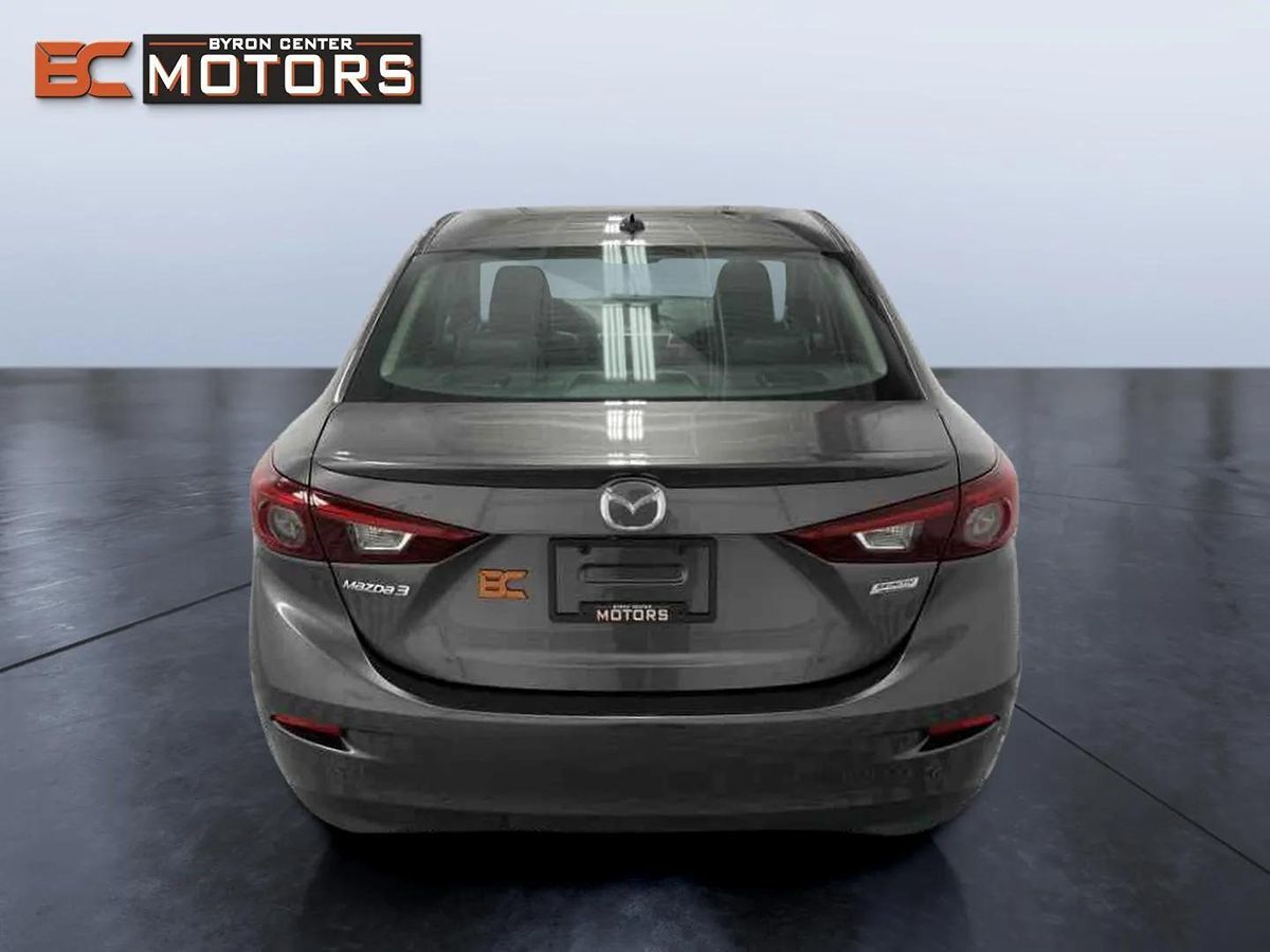 2018 Mazda Mazda3 Grand Touring photo 5