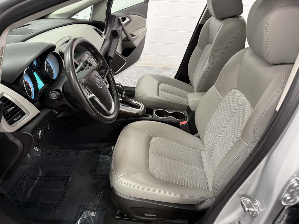 2014 Buick Verano Convenience photo 10