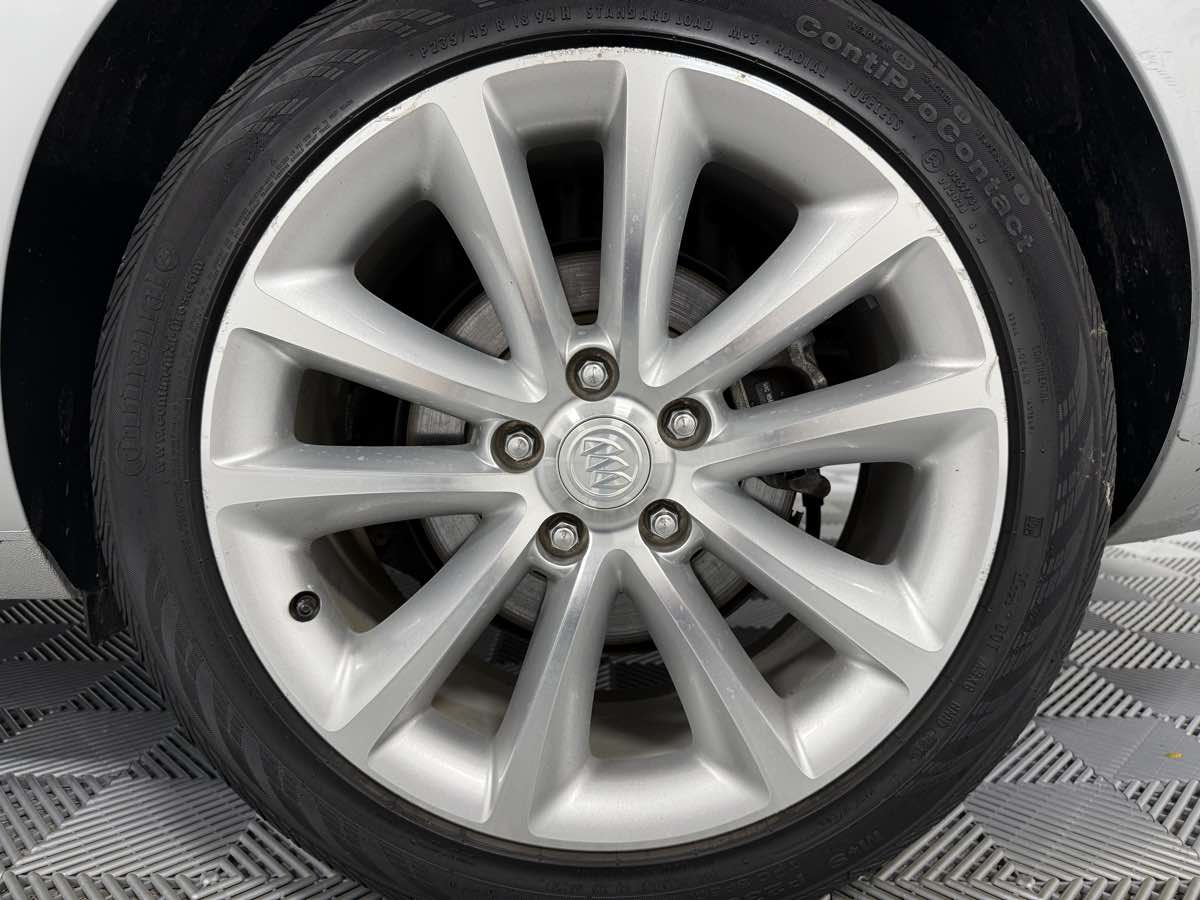 2014 Buick Verano Convenience photo 27