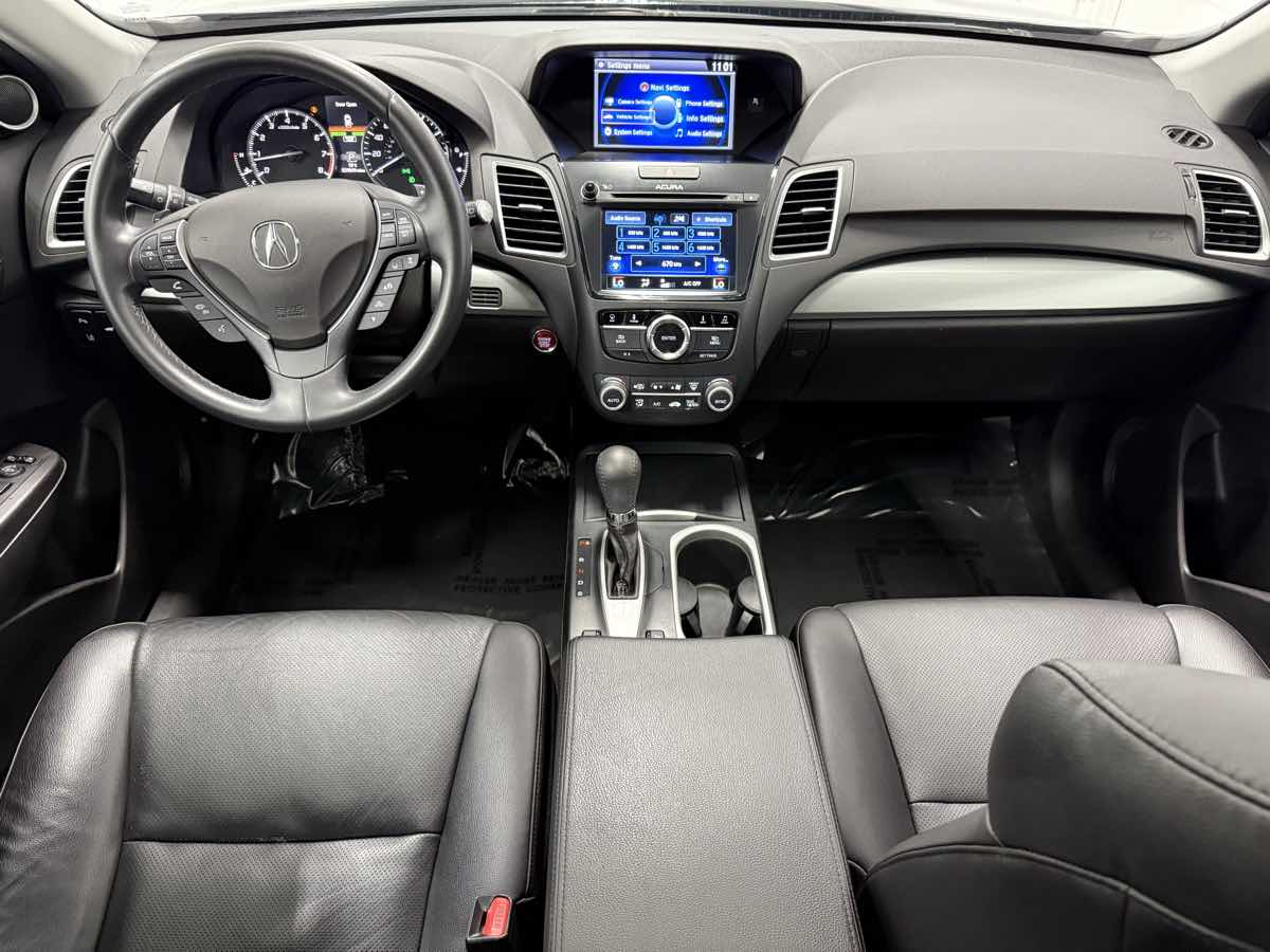 2018 Acura RDX Advance photo 11
