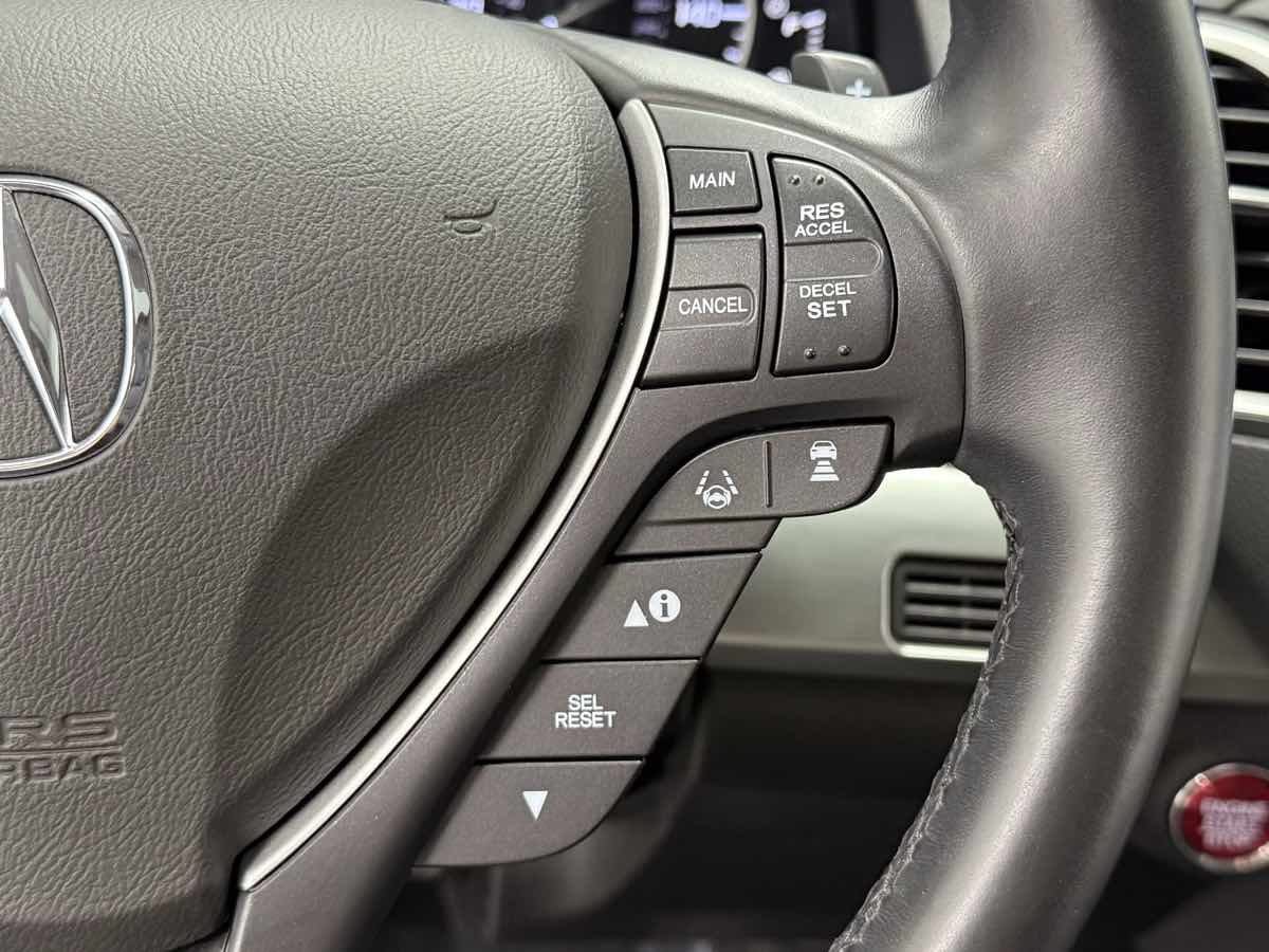 2018 Acura RDX Advance photo 17