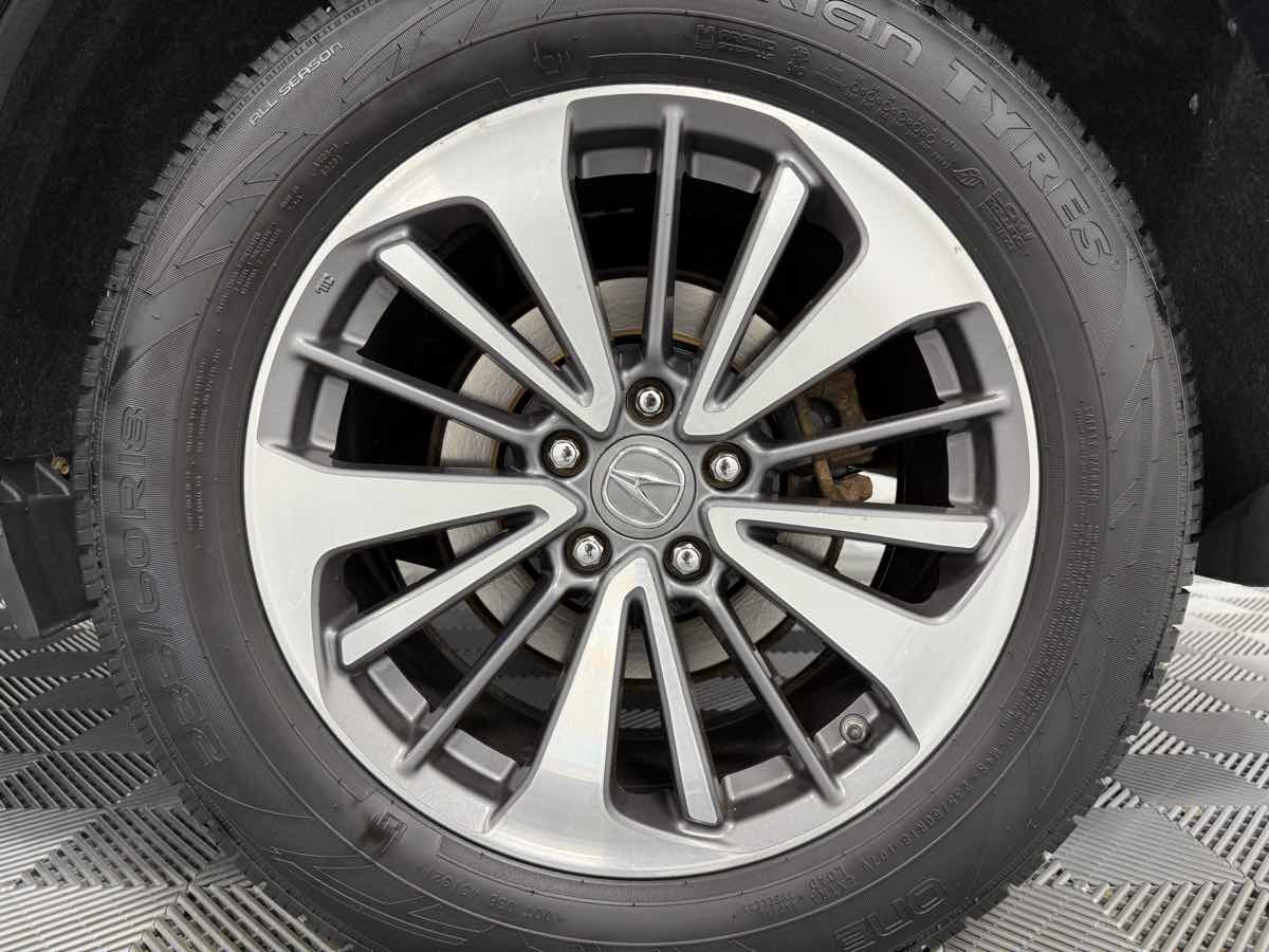 2018 Acura RDX Advance photo 30