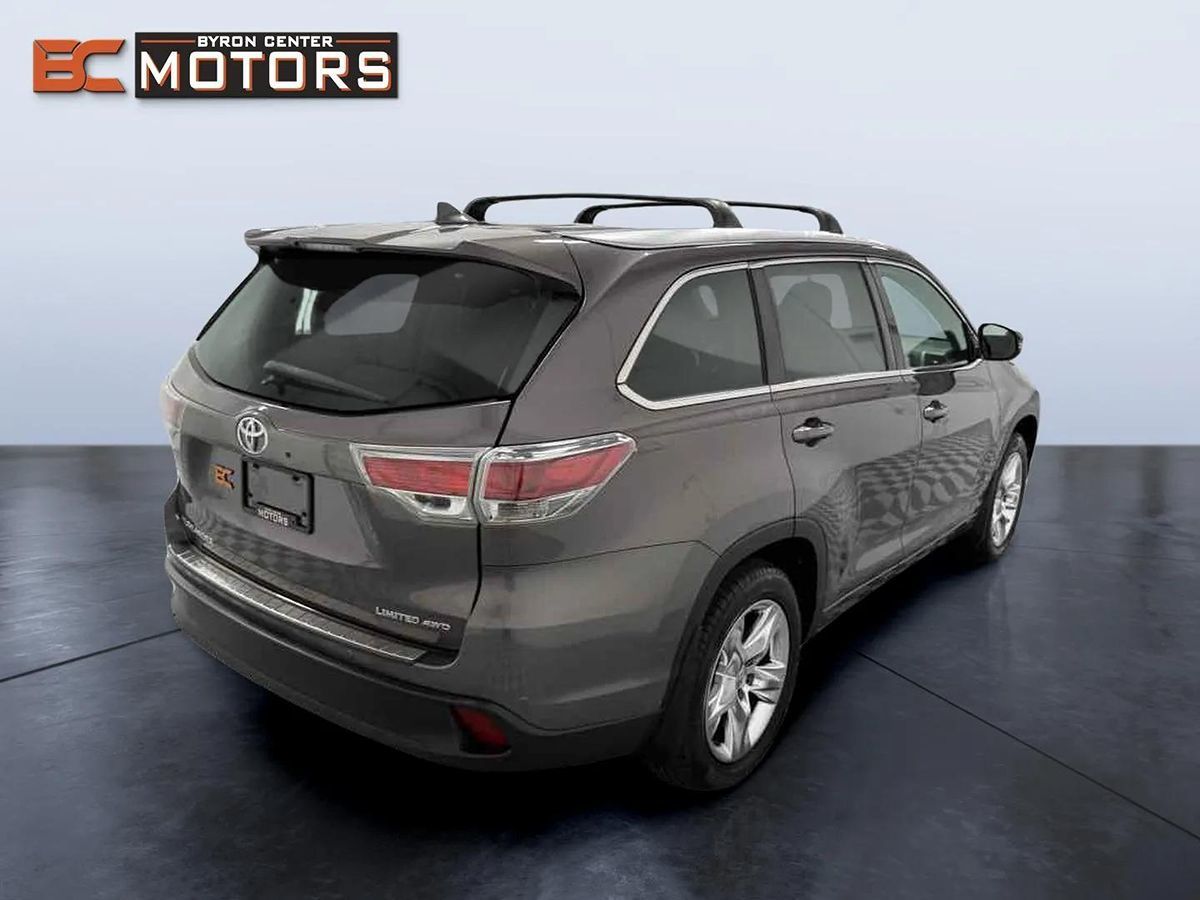 2015 Toyota Highlander Limited photo 6