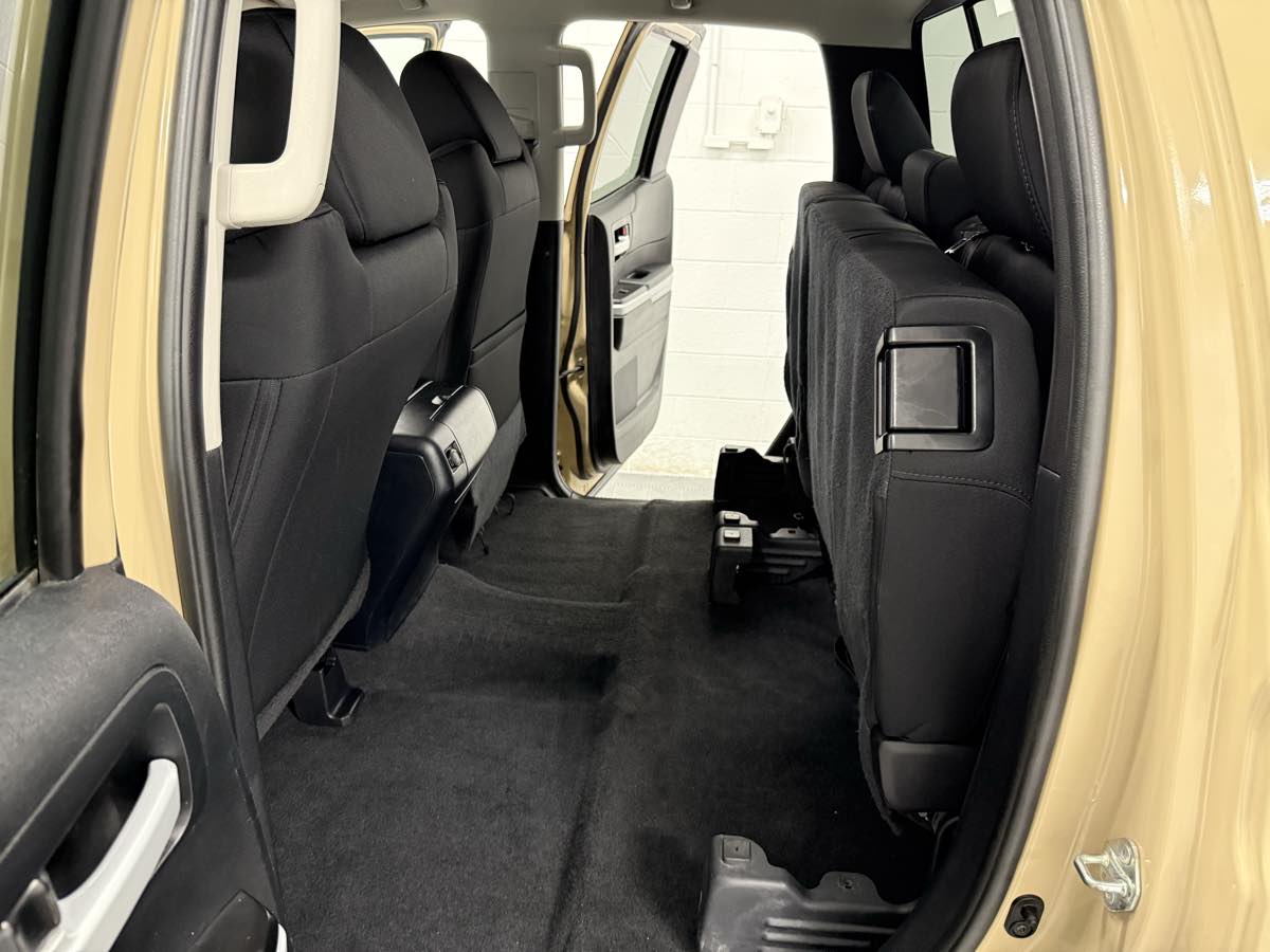2018 Toyota Tundra SR5 TRD photo 13