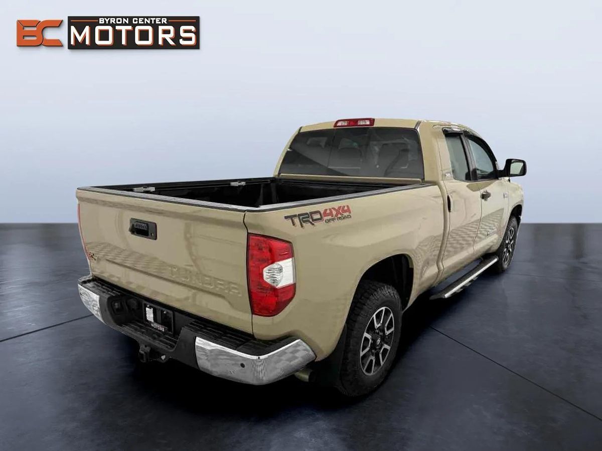 2018 Toyota Tundra SR5 TRD photo 6