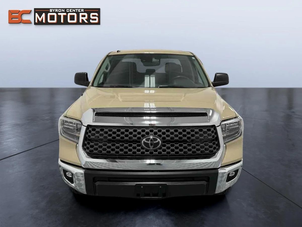 2018 Toyota Tundra SR5 TRD photo 8
