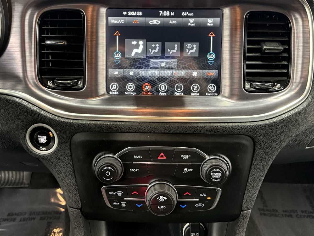 2017 Dodge Charger SXT Rallye photo 20
