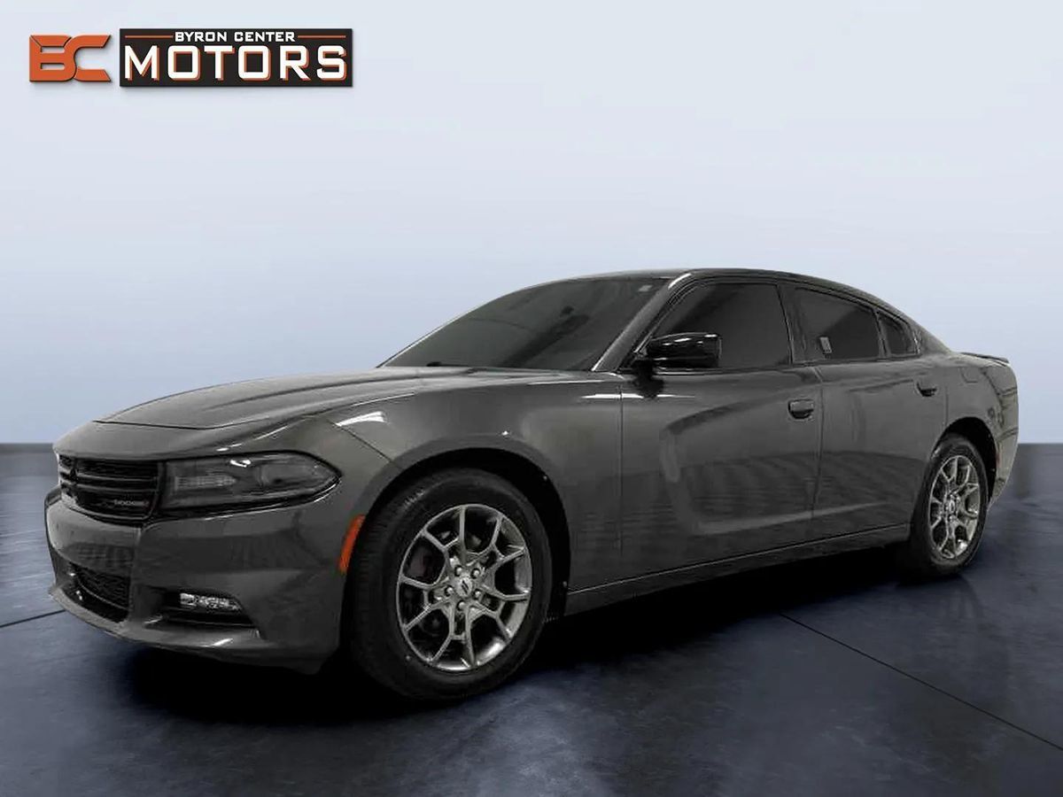 2017 Dodge Charger SXT Rallye photo 2