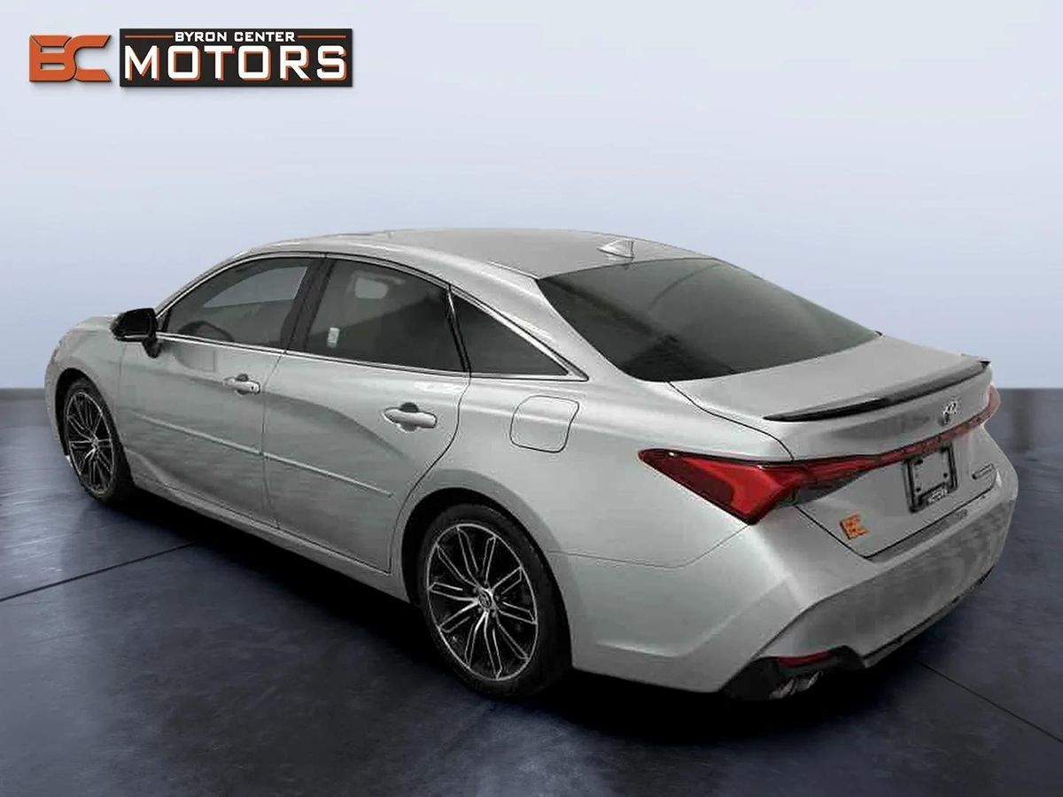 2019 Toyota Avalon XLE XSE Touring Limited photo 4