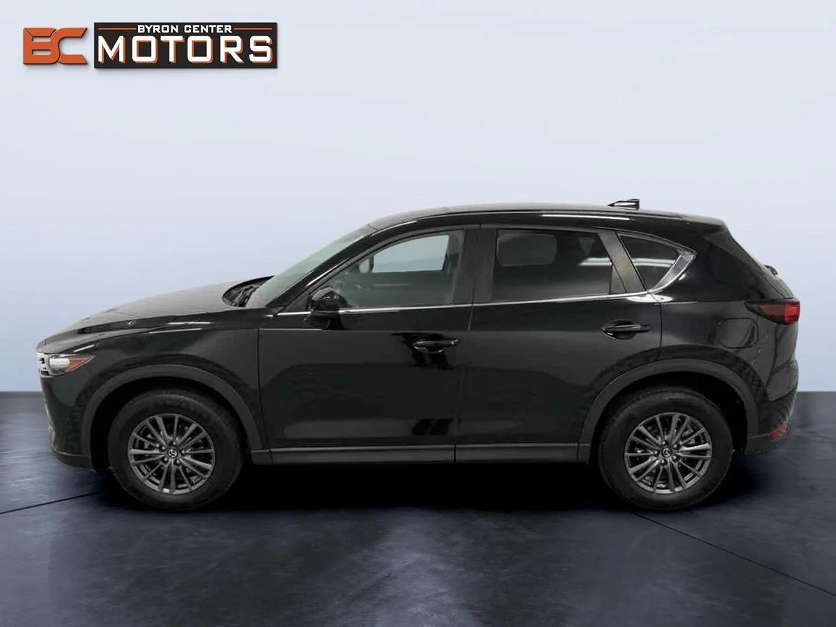 2021 Mazda CX-5 Touring photo 3