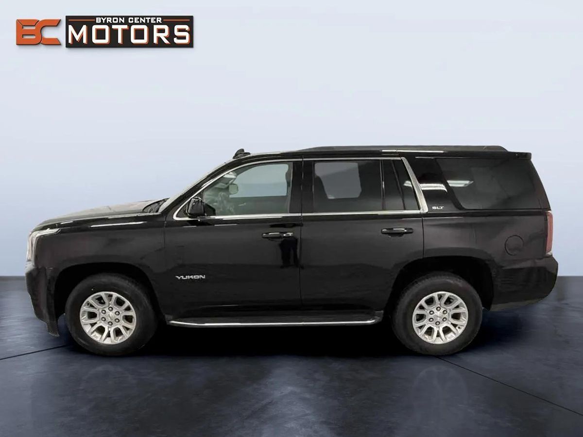 2020 Gmc Yukon SLT photo 3