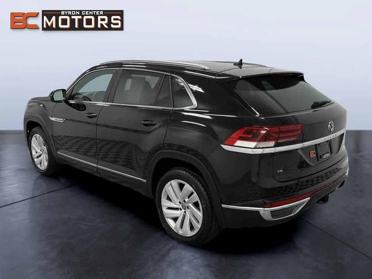 2021 Volkswagen Atlas Cross Sport V6 SEL photo 4