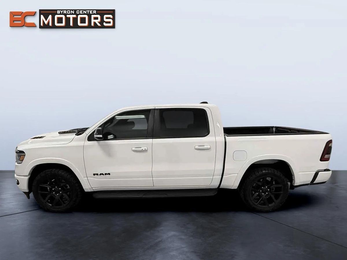 2022 Ram 1500 Laramie photo 3