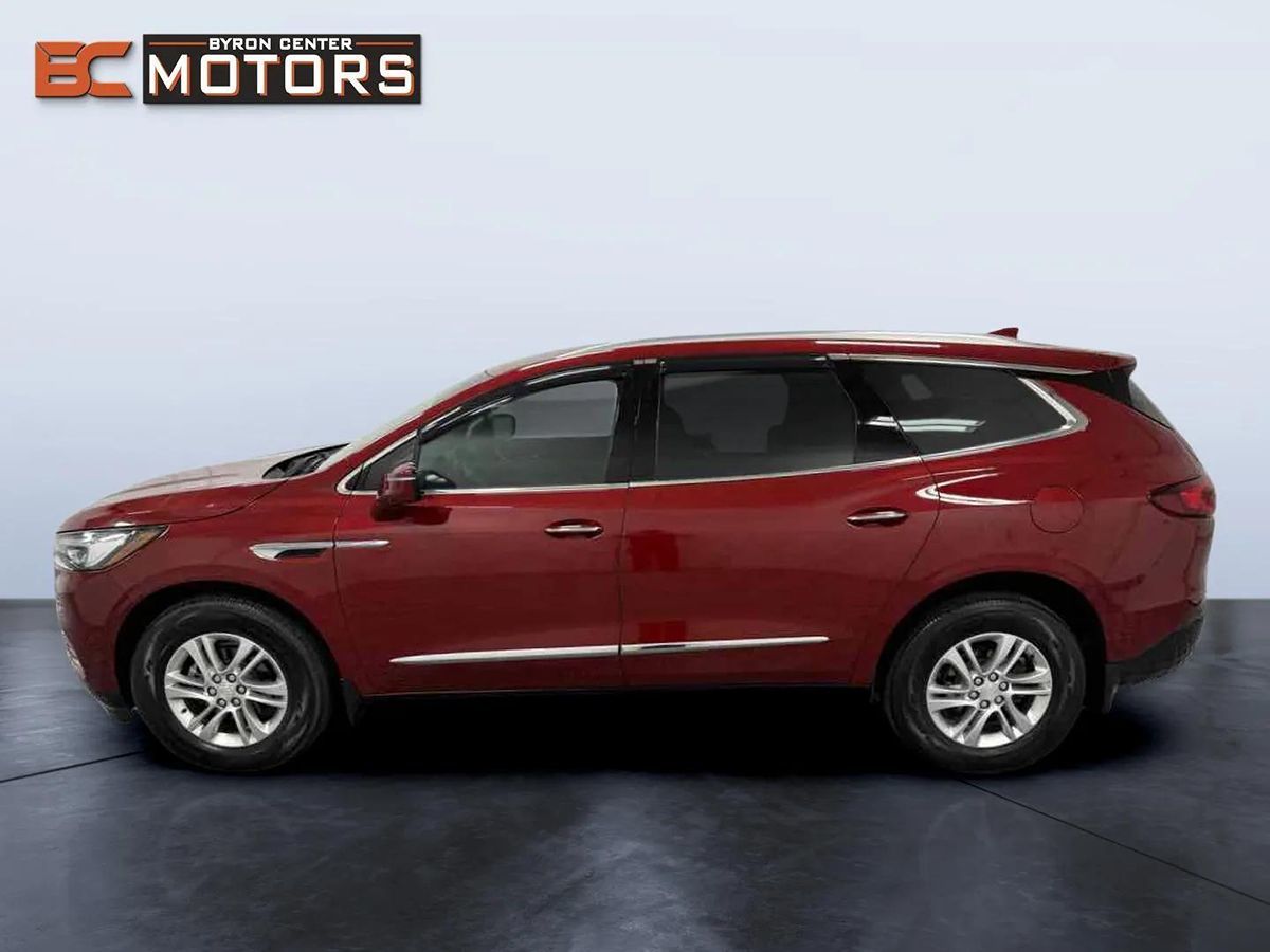 2021 Buick Enclave Essence photo 3